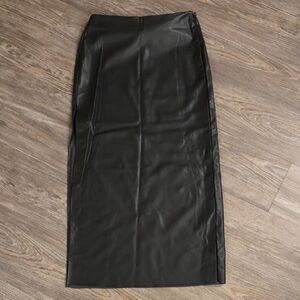 Divided Sleek Black Pencil Skirt